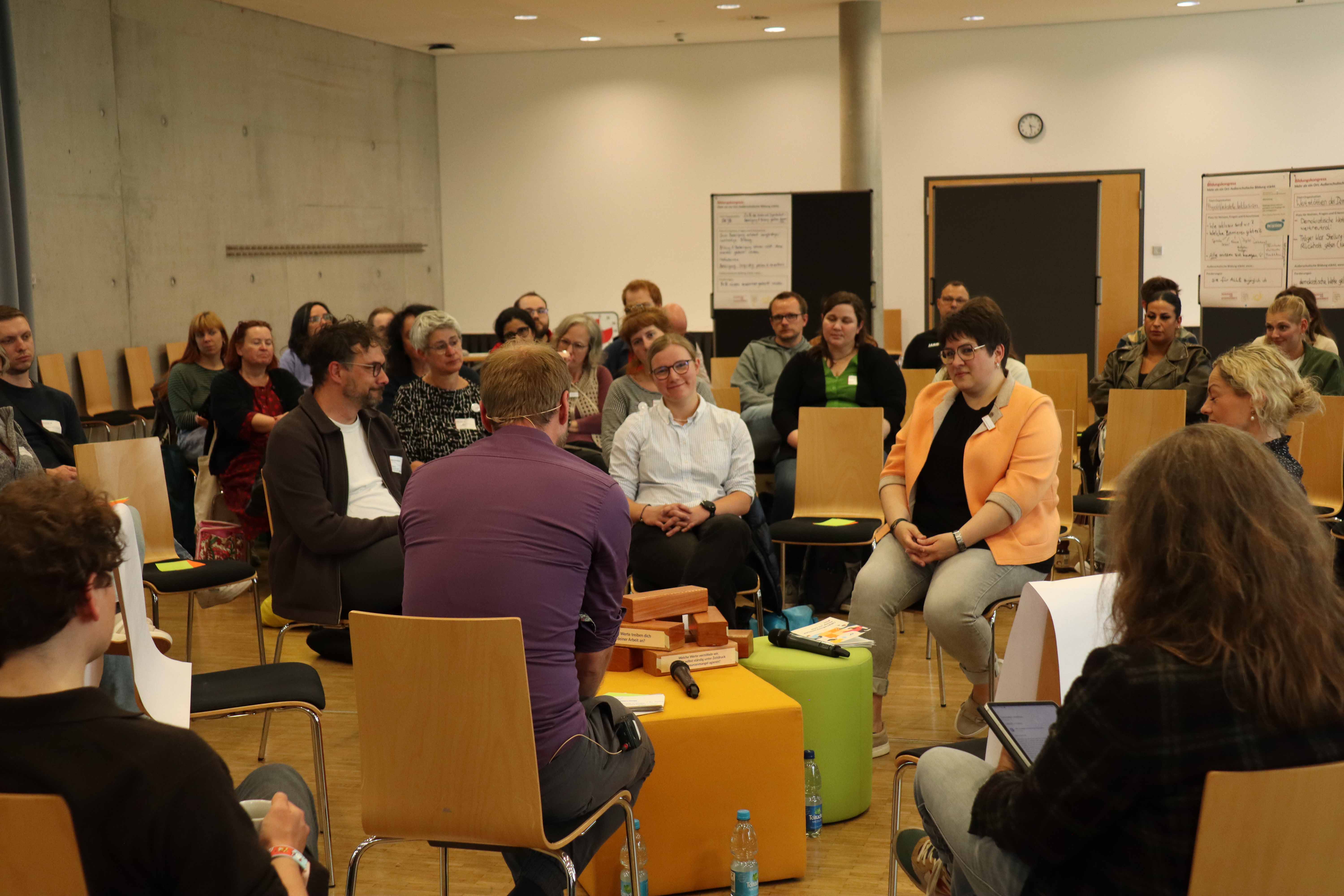 Podiumsdiskussion 4